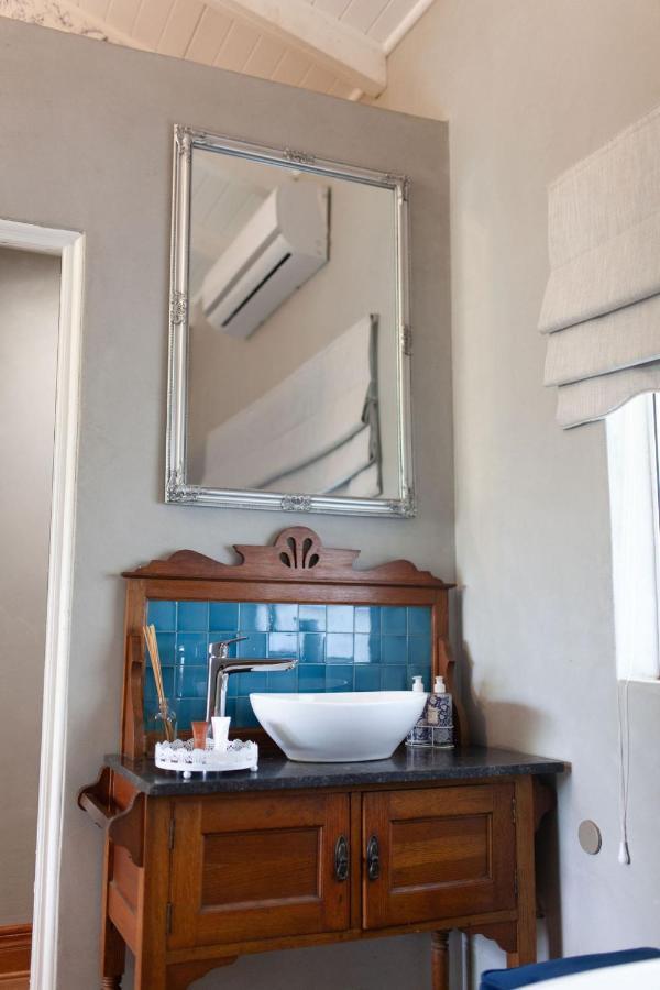 Bella Blue Guesthouse Bloemfontein Extérieur photo