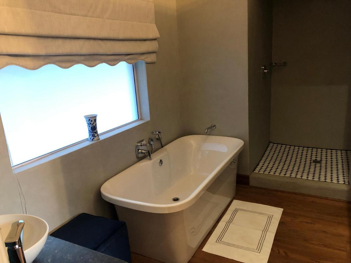 Bella Blue Guesthouse Bloemfontein Extérieur photo