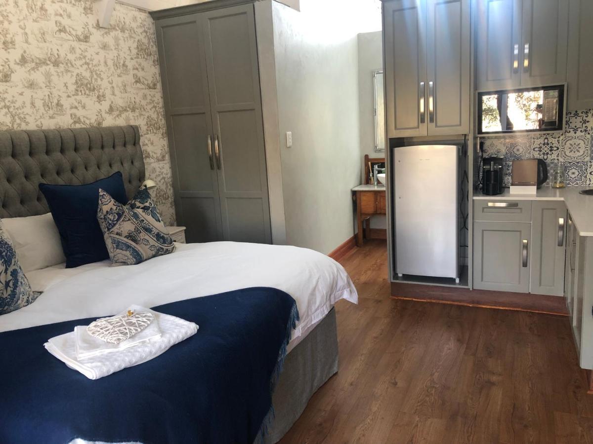 Bella Blue Guesthouse Bloemfontein Extérieur photo